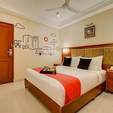 Metro Grand Hotel Chennai Exteriör bild