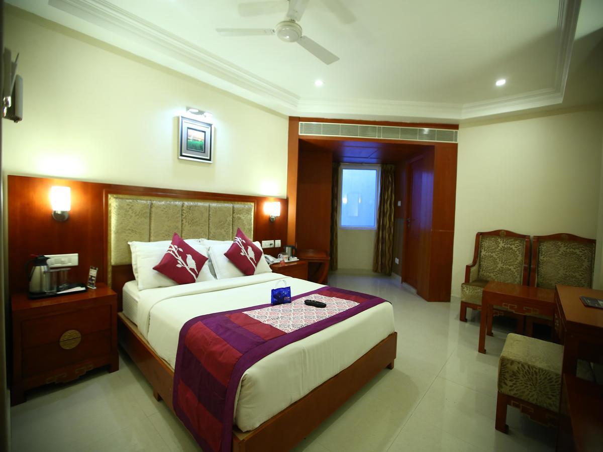 Metro Grand Hotel Chennai Exteriör bild