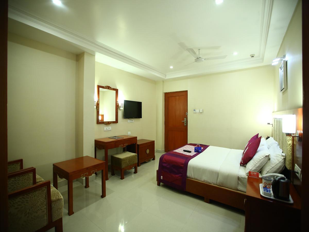 Metro Grand Hotel Chennai Exteriör bild