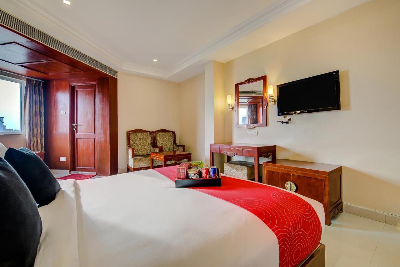 Metro Grand Hotel Chennai Exteriör bild