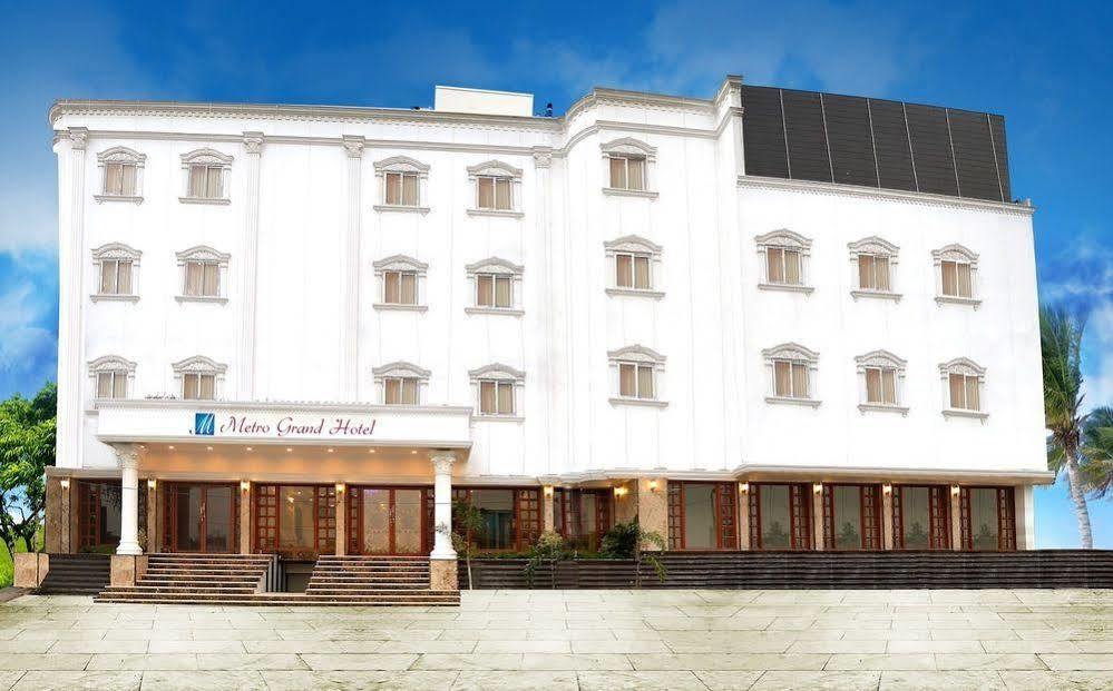 Metro Grand Hotel Chennai Exteriör bild