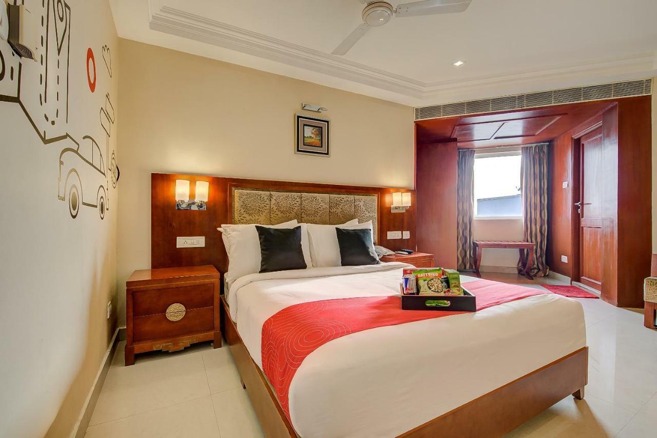Metro Grand Hotel Chennai Exteriör bild